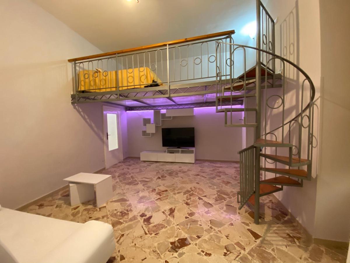 דירות סורנטו Historic Center House מראה חיצוני תמונה